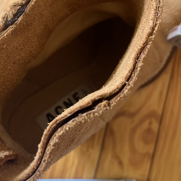 ACNE Studios tan suede ankle western boots - Picture 5 of 8